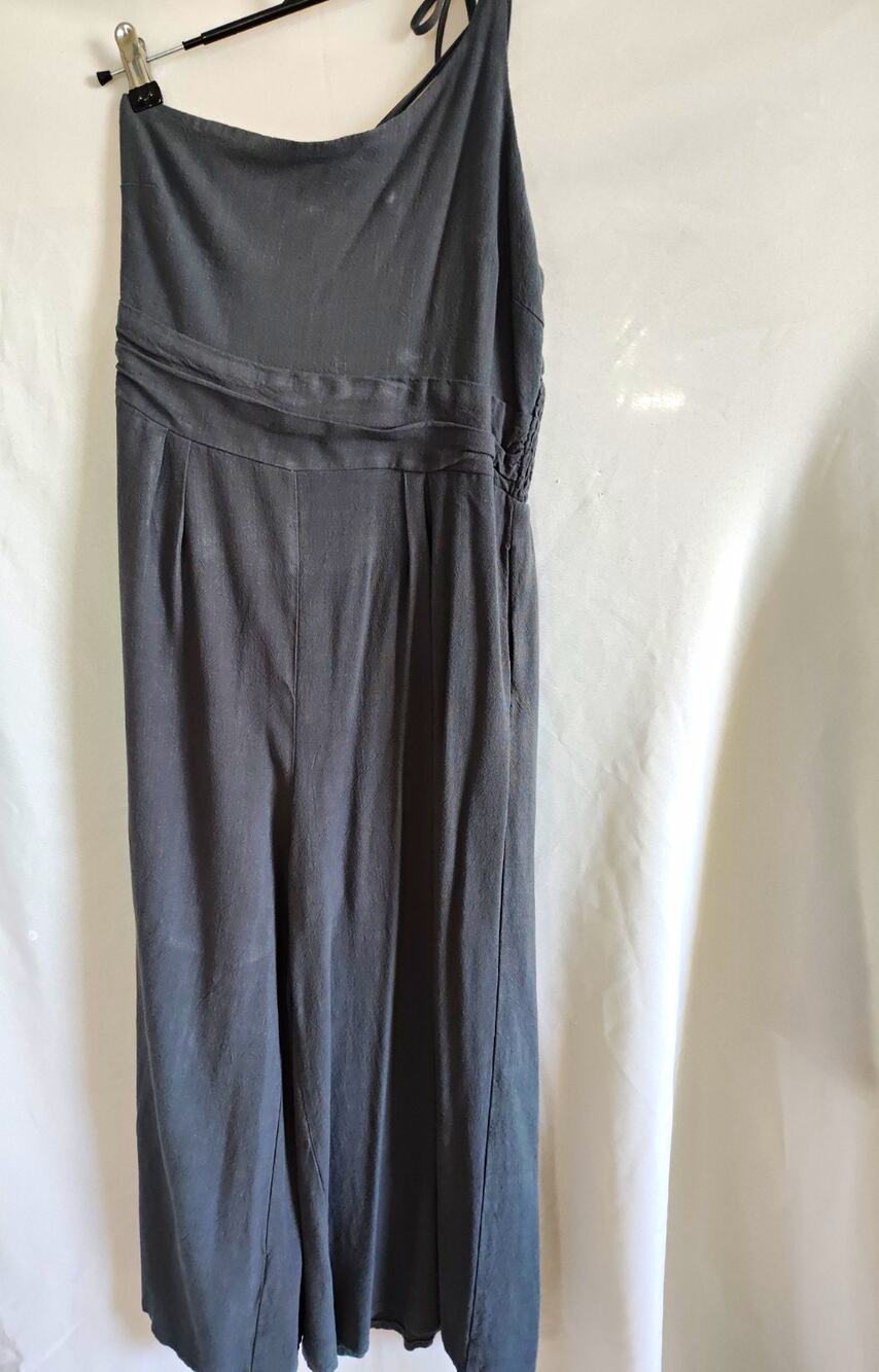 ANRABESS Women’s Gray Smocked Strappy Sleeveless Wide-Leg Jumpsuit M